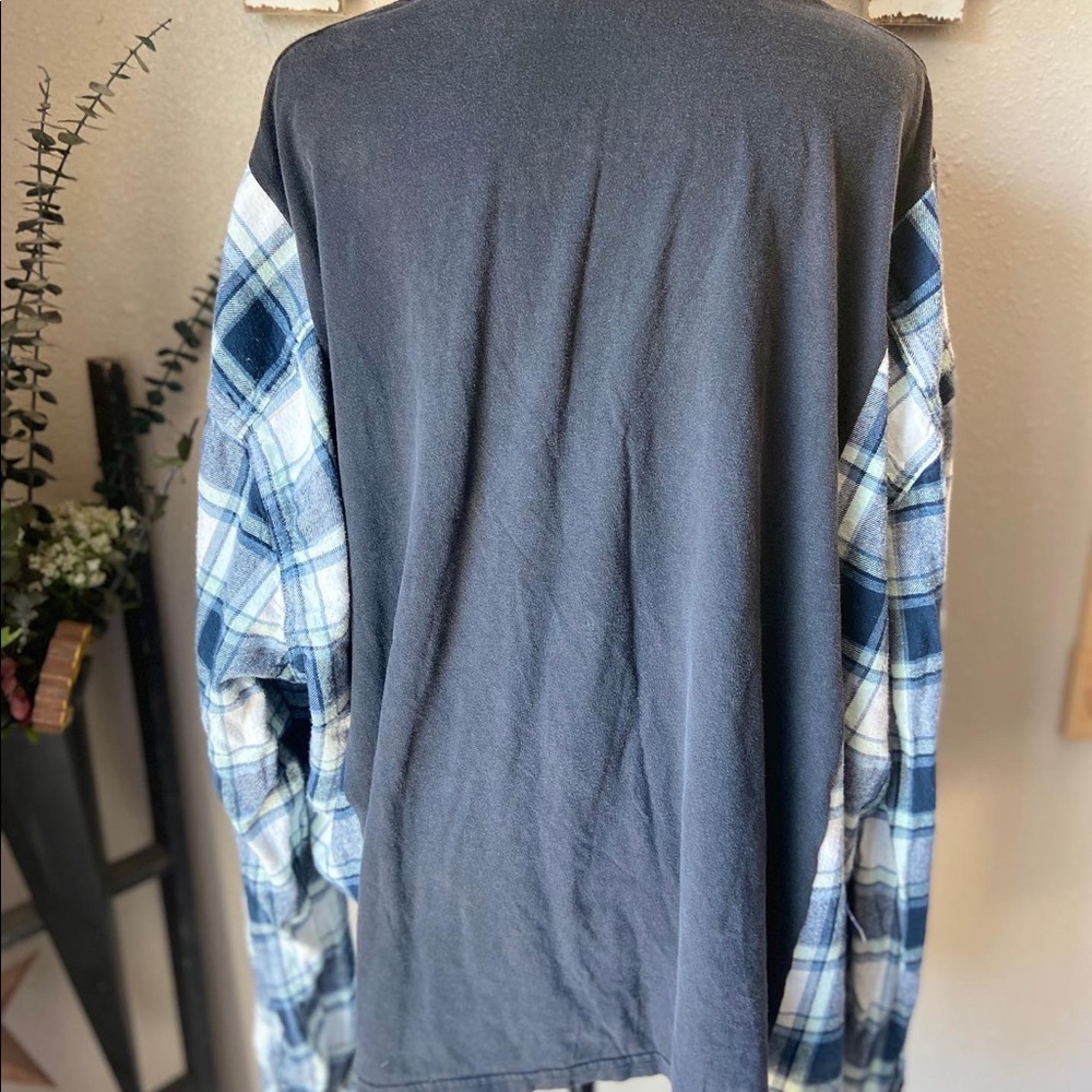 🔥SOLD🔥Marvel Venom Spider-Man Reworked Upcycled Plaid Flannel Handmade - Picture 3 of 6